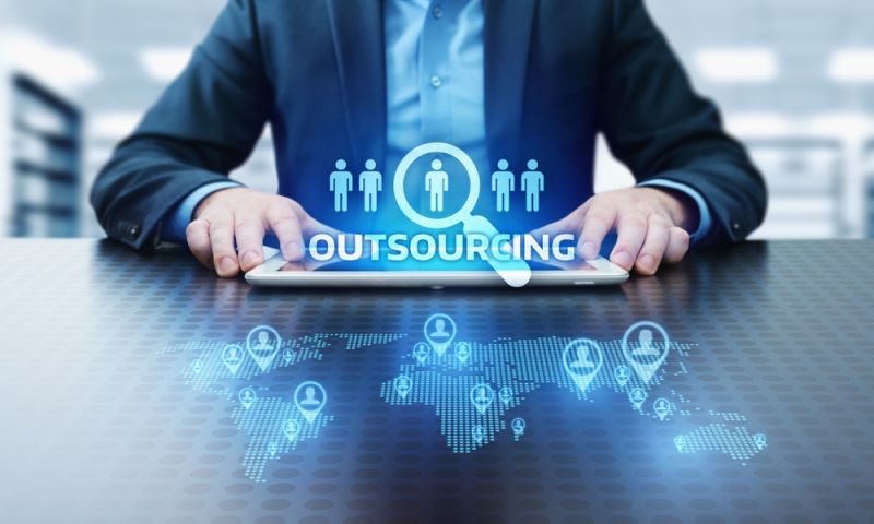 How outsourcing helps to solve growth problems